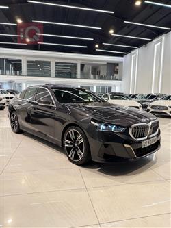 بی ئێم دەبڵیو سیریەس 5